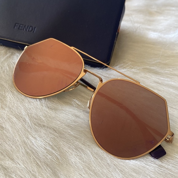 Fendi Eyeline Mirrored Aviator - Picture 4 of 9